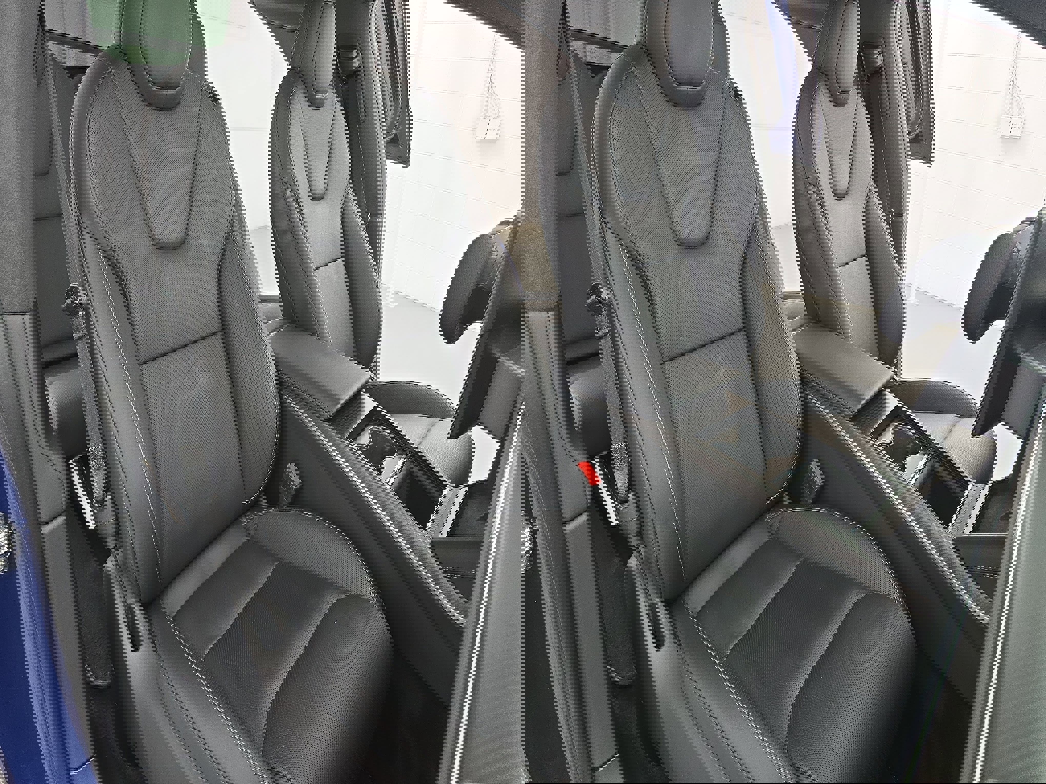 Used 2023 Tesla Model X Plaid image 10