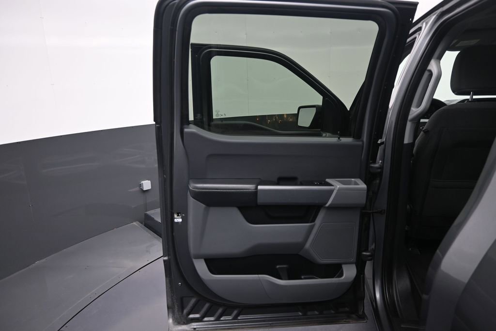 Used 2022 Ford F150 XLT AWD/4WD image 30