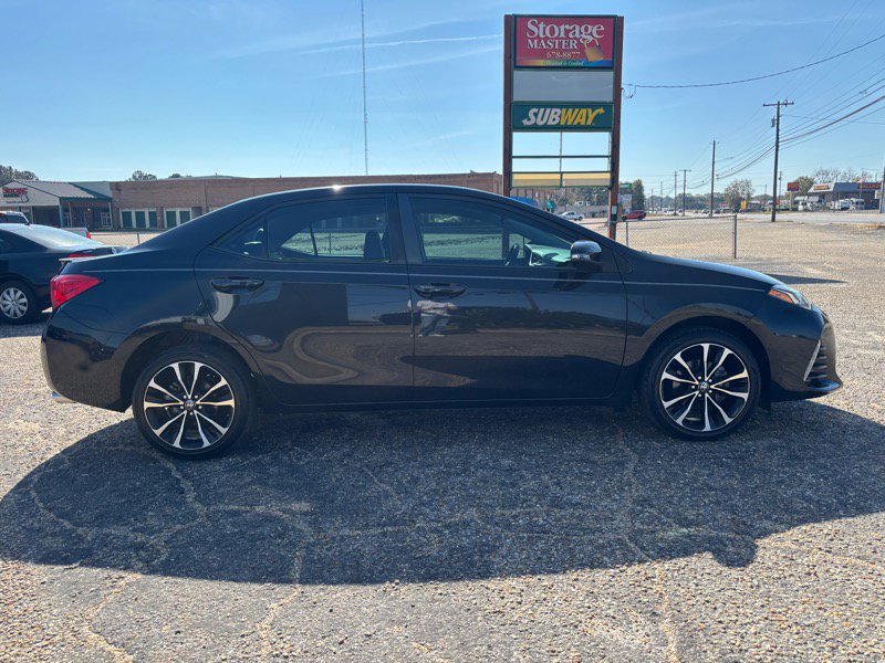 Used 2019 Toyota Corolla SE image 6