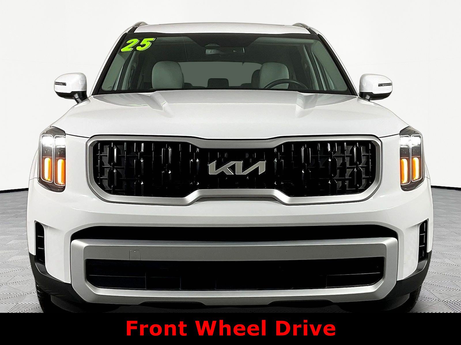 Used 2025 Kia Telluride EX FWD image 2