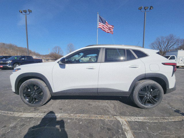 New 2026 Chevrolet Trax ACTIV w/ Driver Confidence Package image 2