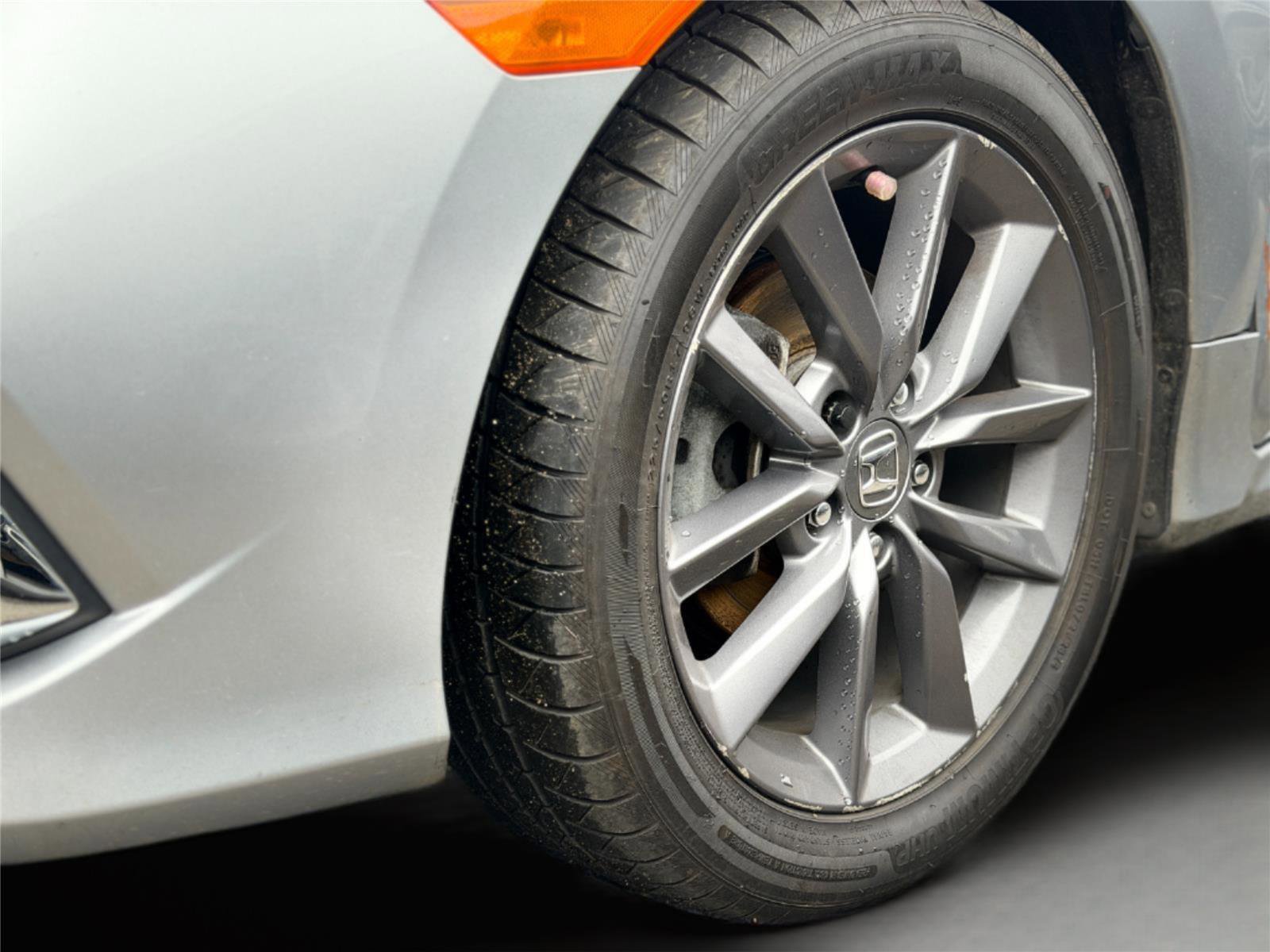 Used 2019 Honda Civic EX-L image 11