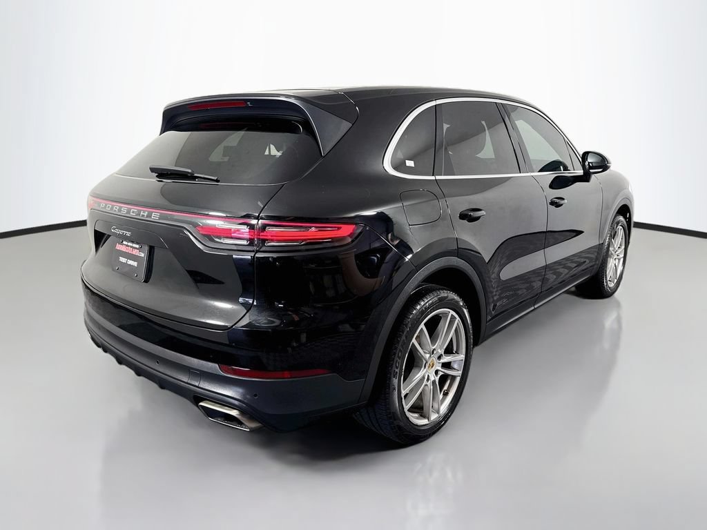 Used 2020 Porsche Cayenne AWD/4WD image 5