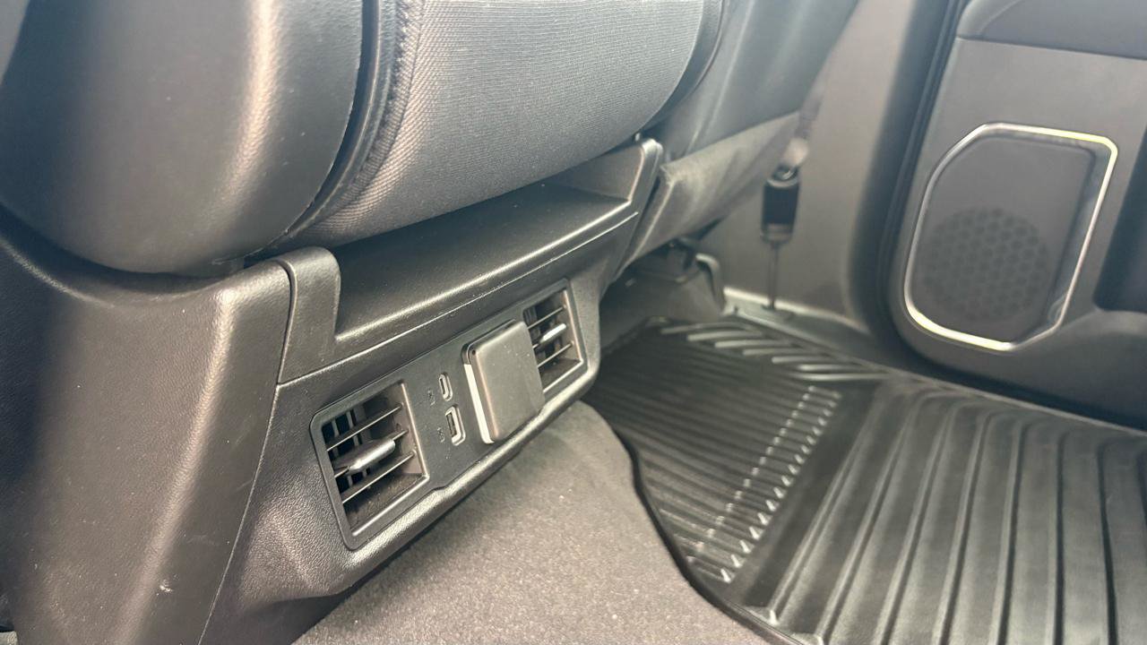 Used 2025 GMC Sierra 1500 Elevation AWD/4WD image 34