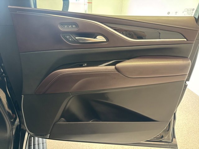 Used 2022 Cadillac Escalade Premium Luxury Platinum image 19