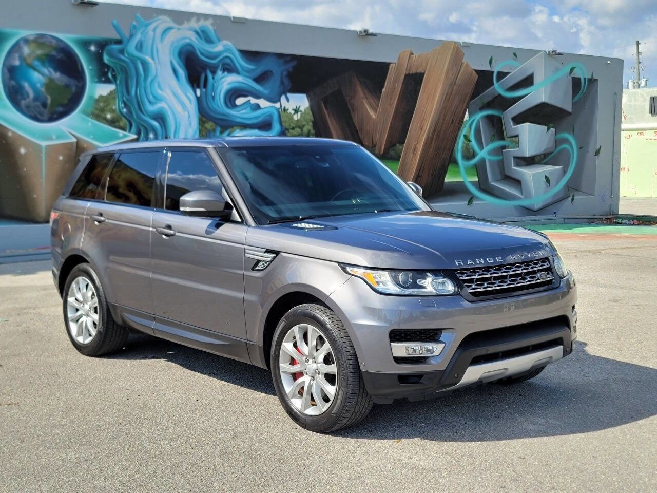Used 2015 Land Rover Range Rover Sport Supercharged image 4