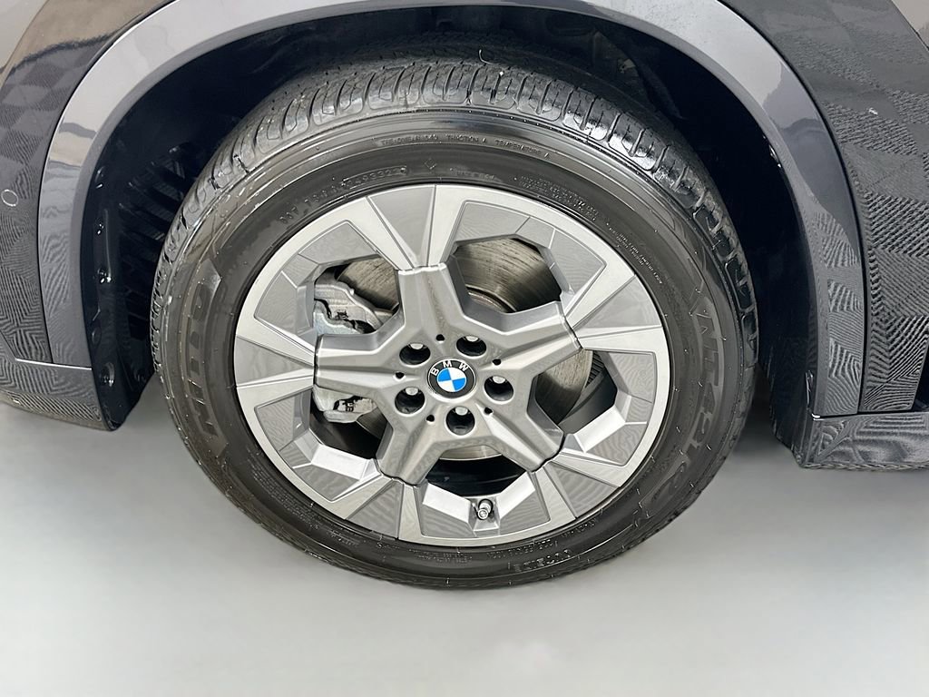 Used 2023 BMW X1 xDrive28i w/ Premium Package image 32