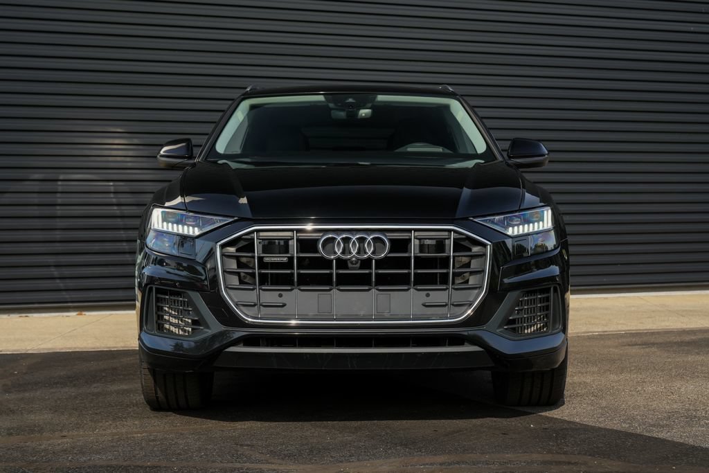 Used 2022 Audi Q8 Prestige w/ Prestige Package AWD/4WD image 6