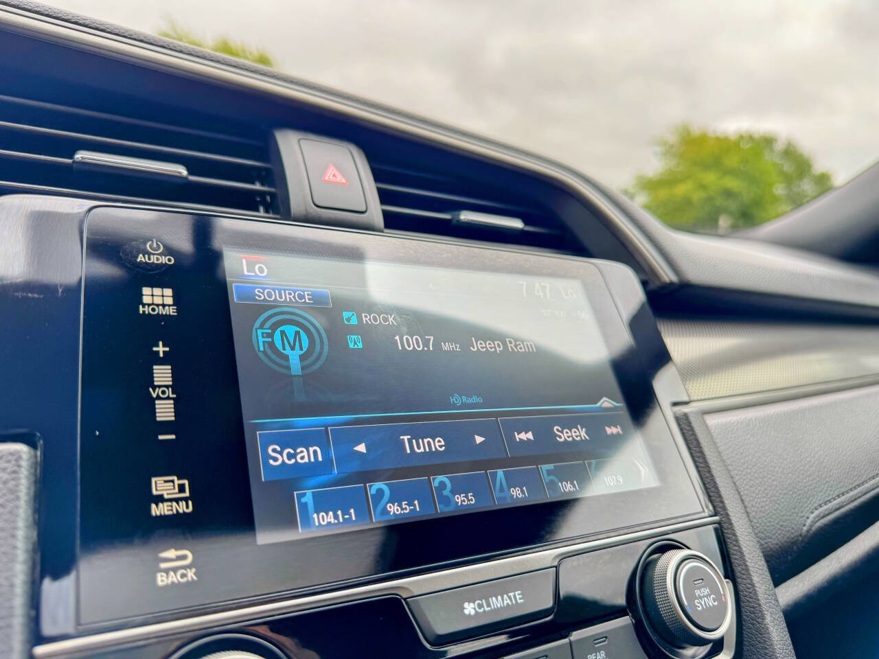 Used 2018 Honda Civic EX image 18