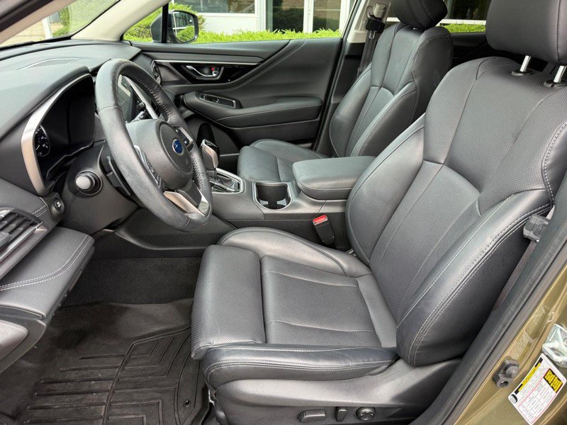 Used 2024 Subaru Outback Limited AWD/4WD image 16