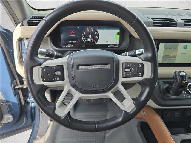 Used 2020 Land Rover Defender 110 HSE AWD/4WD image 18