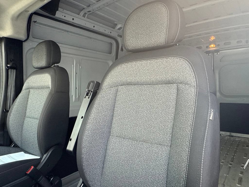 Used 2026 RAM ProMaster 2500 w/ Safety Group FWD image 12
