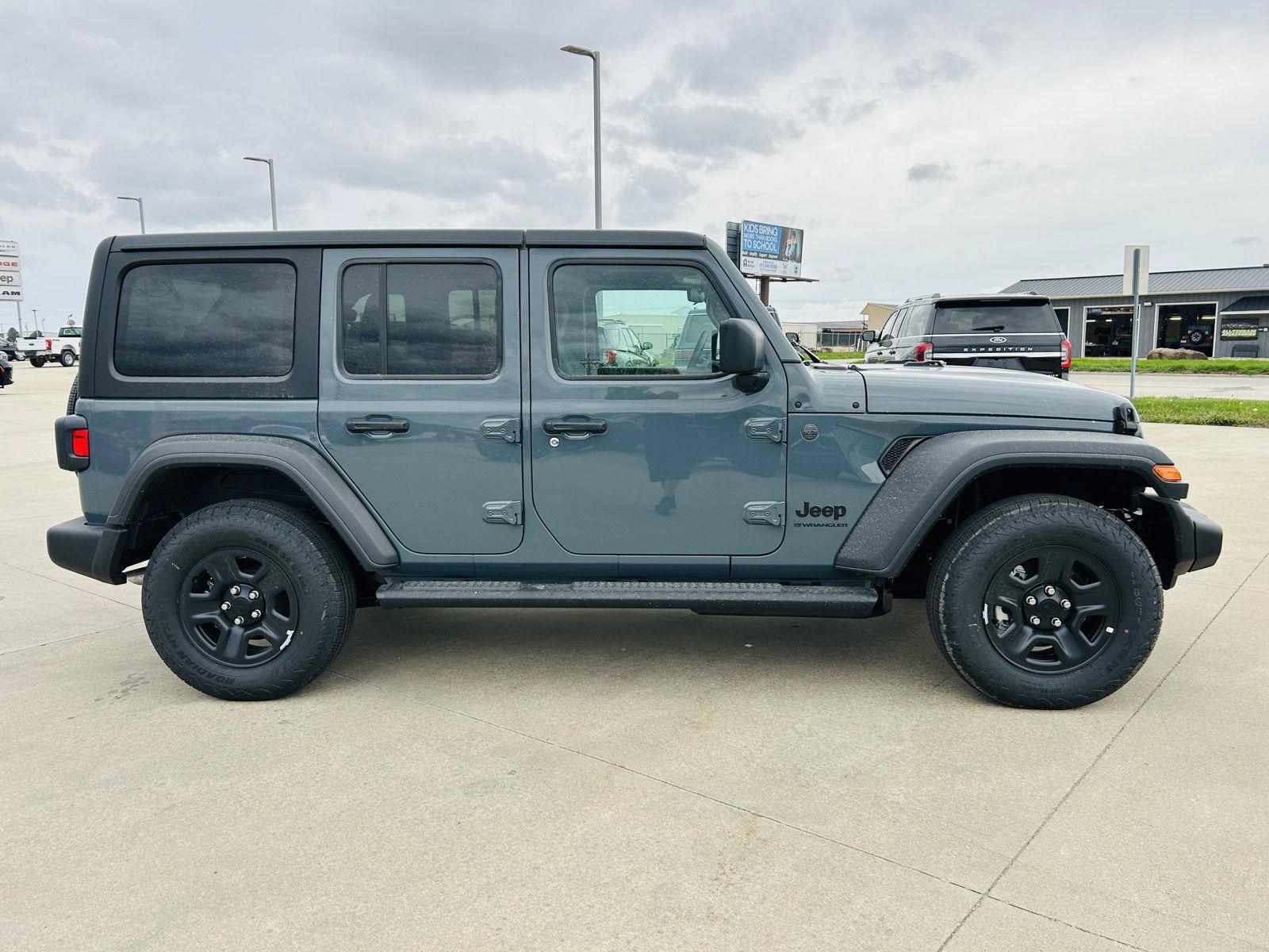 New 2026 Jeep Wrangler Unlimited Sport AWD/4WD image 34