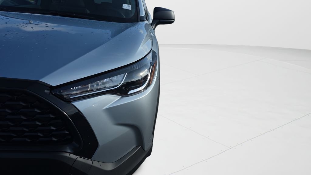 Used 2023 Toyota Corolla Cross L FWD image 26