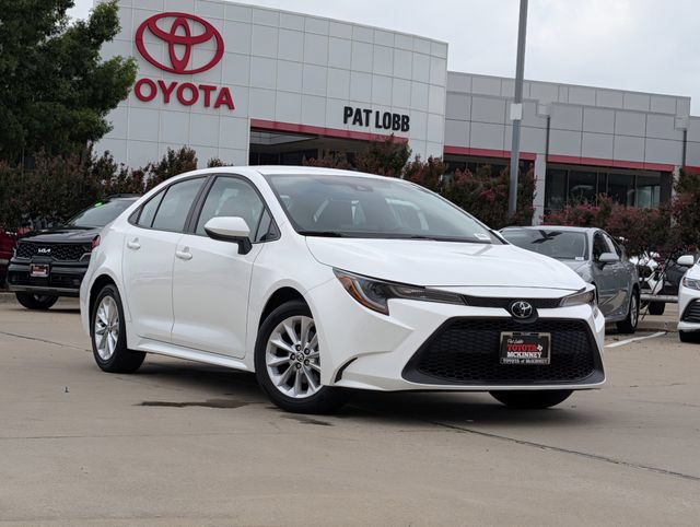 Certified 2022 Toyota Corolla LE w/ LE Convenience Package FWD image 2