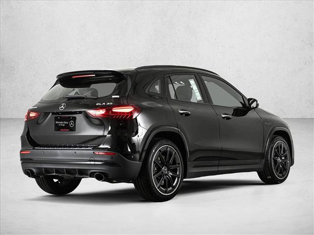 New 2026 Mercedes-Benz GLA 35 AMG 4MATIC image 5