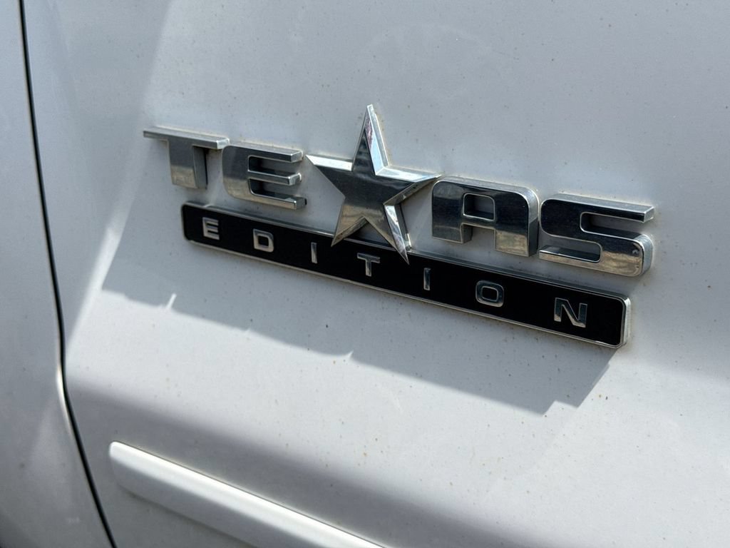 Used 2018 Chevrolet Silverado 1500 LT w/ Texas Edition AWD/4WD image 6