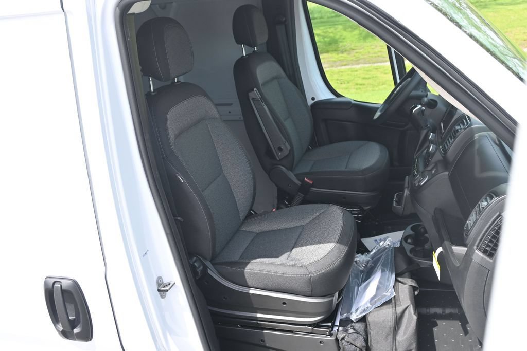 New 2026 RAM ProMaster 2500 FWD image 9