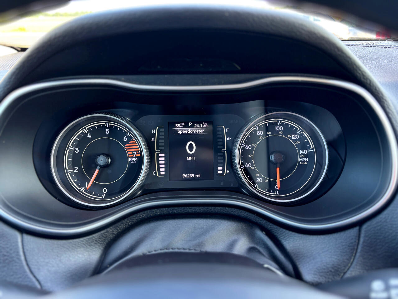 Used 2019 Jeep Cherokee Latitude w/ Popular Appearance Group image 14