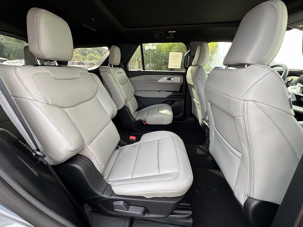 New 2027 Ford Explorer Active w/ Active Comfort Package AWD/4WD image 25