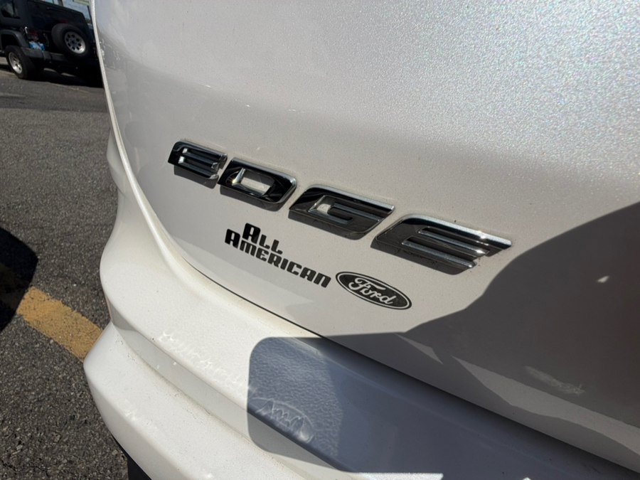 Used 2019 Ford Edge ST w/ Equipment Group 401A AWD/4WD image 16