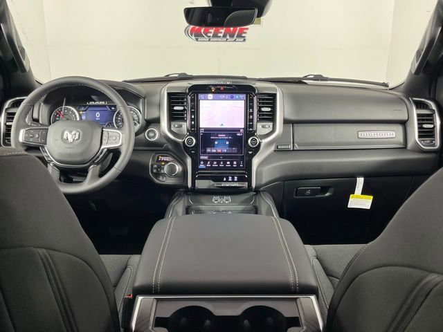 New 2026 RAM 1500 4x4 Crew Cab image 15