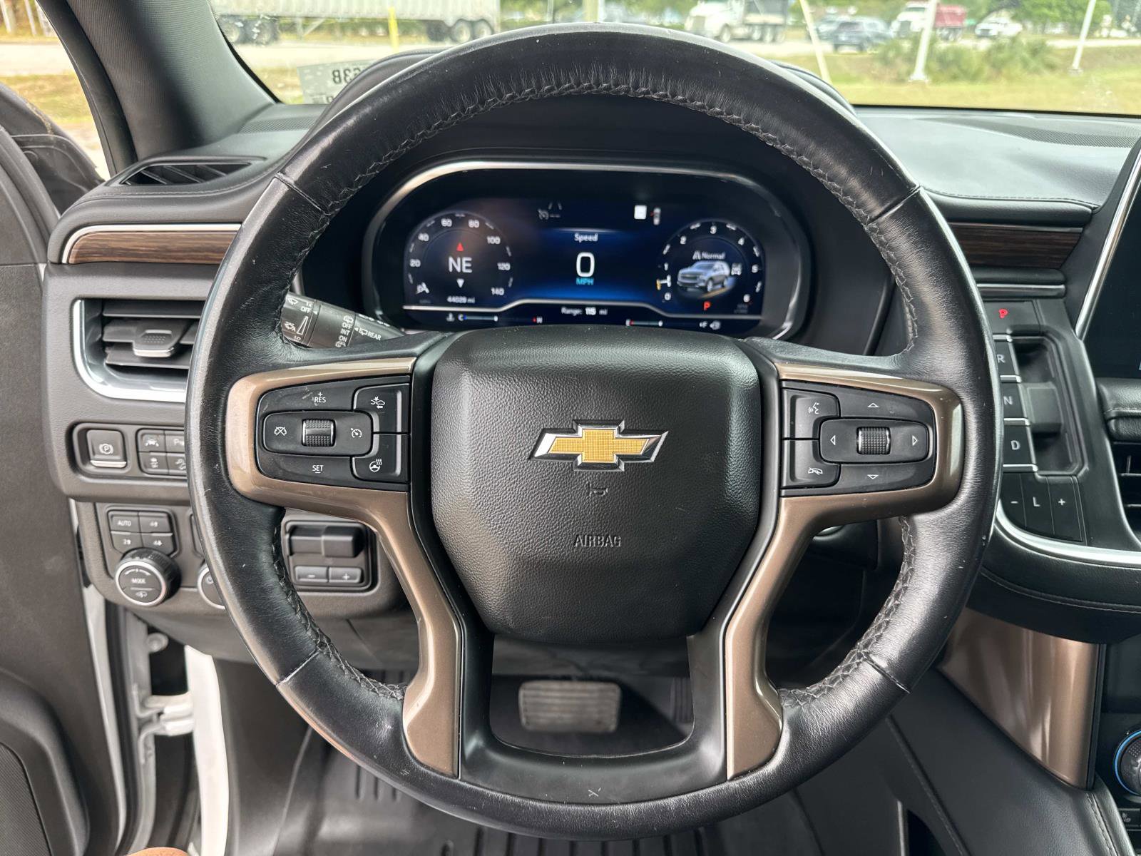 Used 2022 Chevrolet Tahoe High Country AWD/4WD image 34
