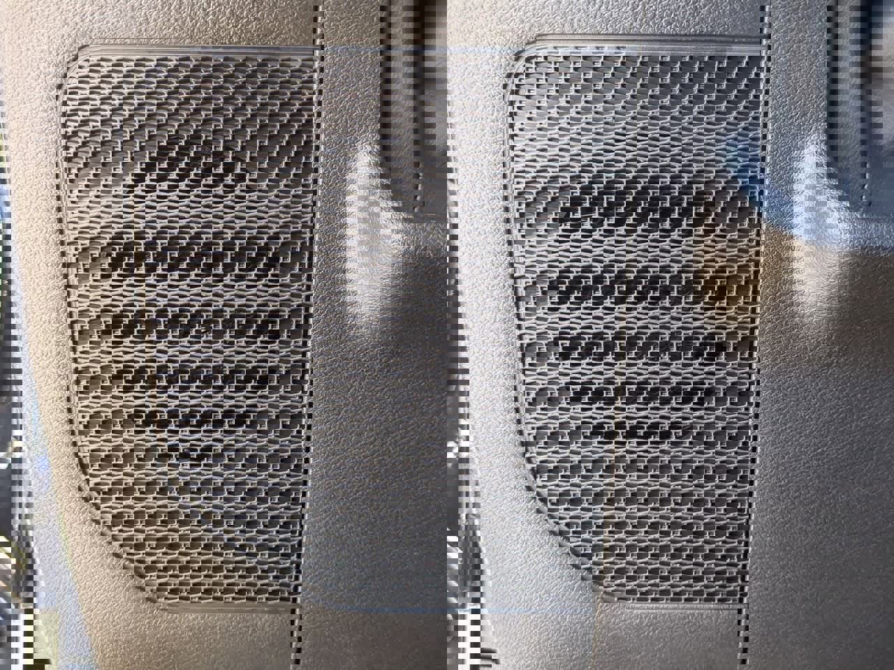 Used 2023 Jeep Wrangler Unlimited Rubicon w/ LED Lighting Group image 31