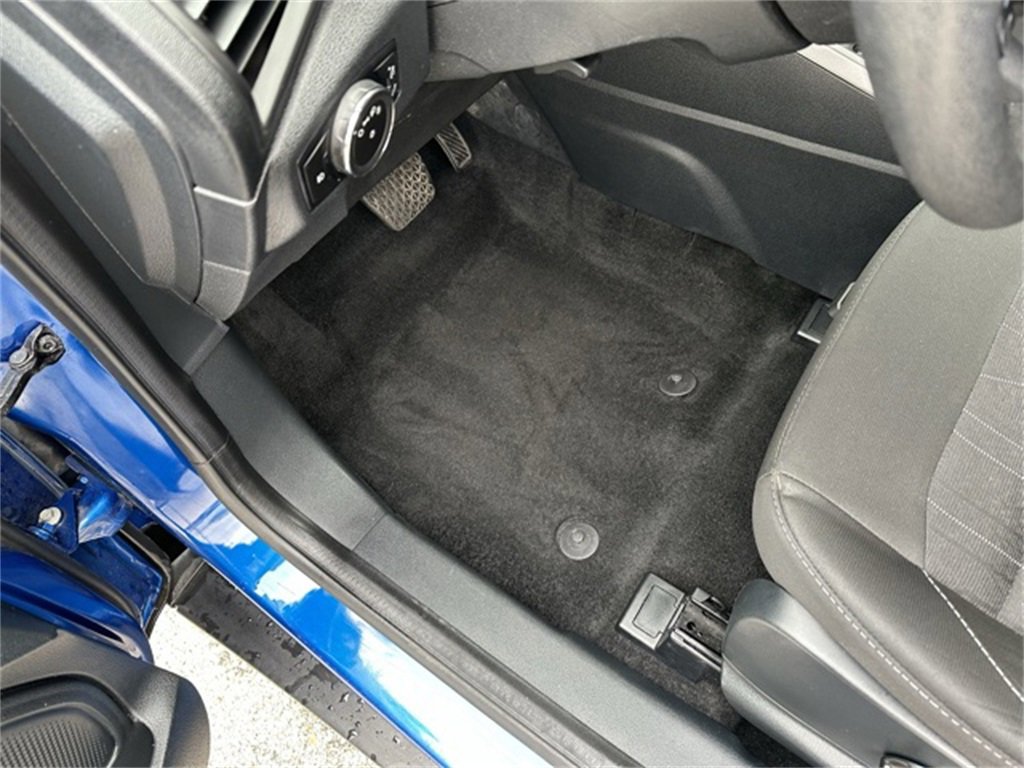 Used 2021 Ford EcoSport SE image 23