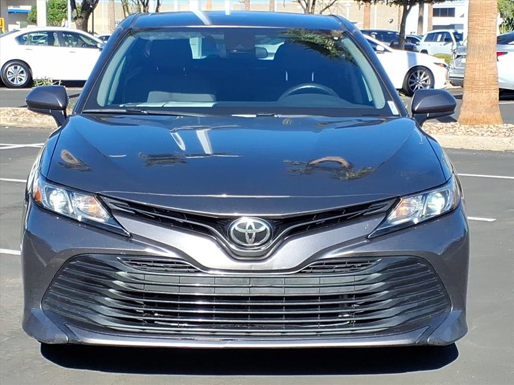 Used 2020 Toyota Camry LE image 6