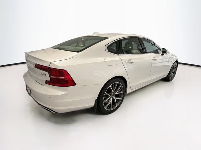 Used 2017 Volvo S90 T6 Momentum w/ Vision Package AWD/4WD image 6