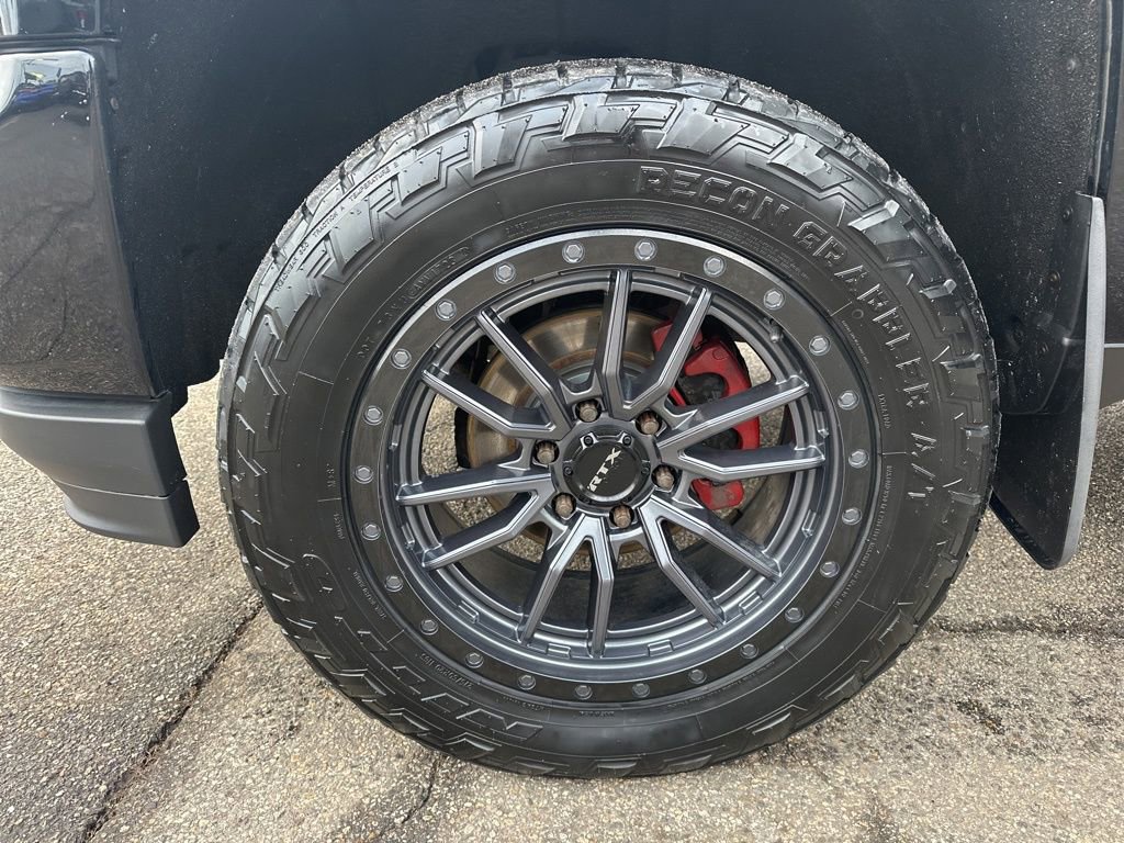 Used 2017 Chevrolet Silverado 1500 LT w/ All Star Edition image 34