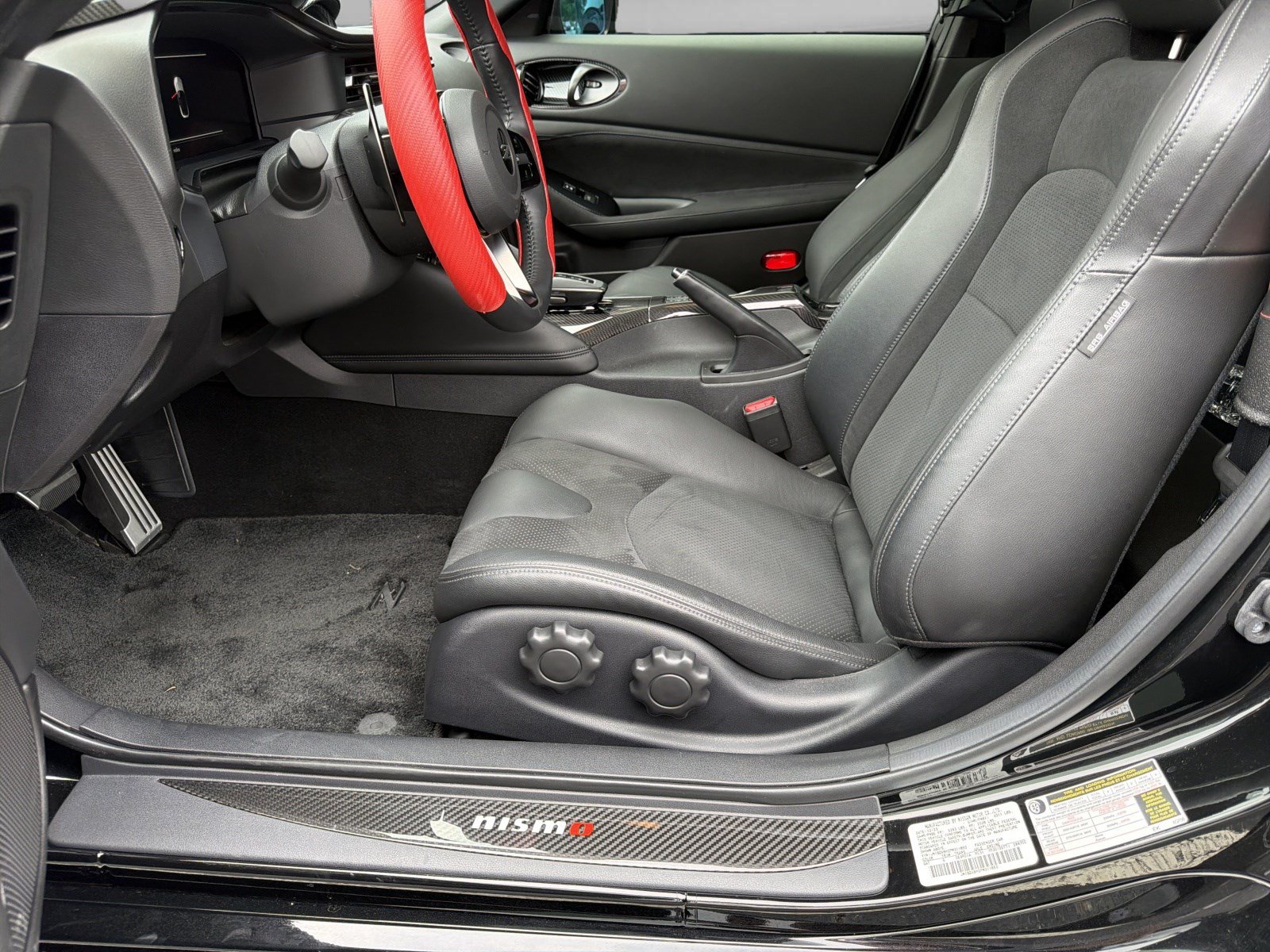 Used 2023 Nissan Z RWD image 6