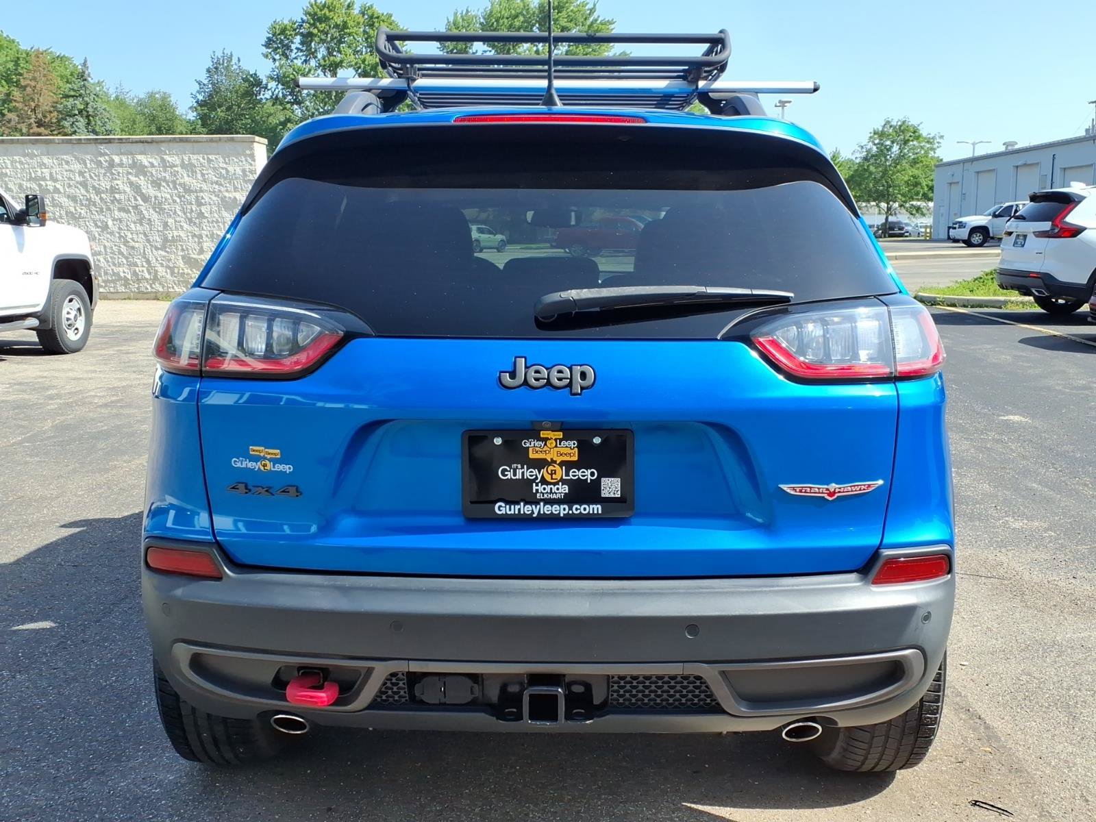 Used 2019 Jeep Cherokee Trailhawk w/ Cold Weather Group AWD/4WD image 10