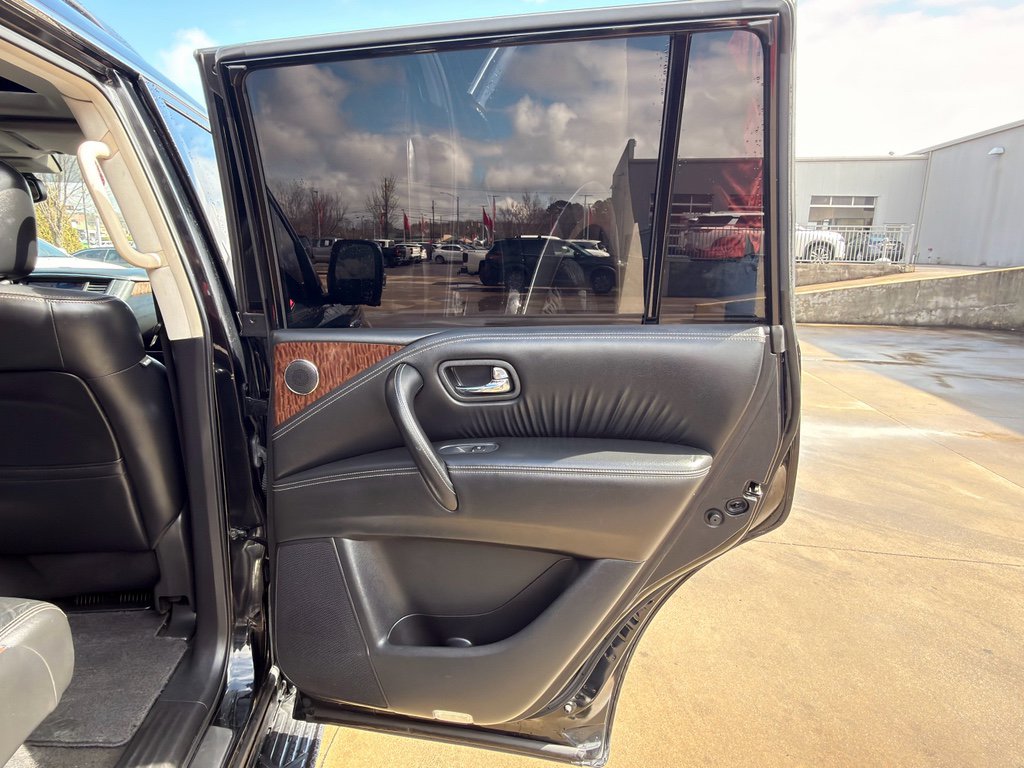 Used 2020 Nissan Armada SL w/ Premium Package image 17