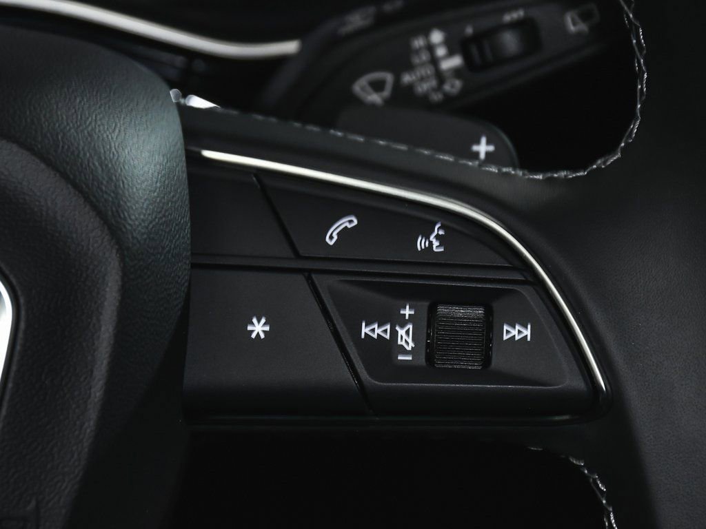 Used 2025 Audi Q7 3.0T Premium w/ Convenience Package image 45