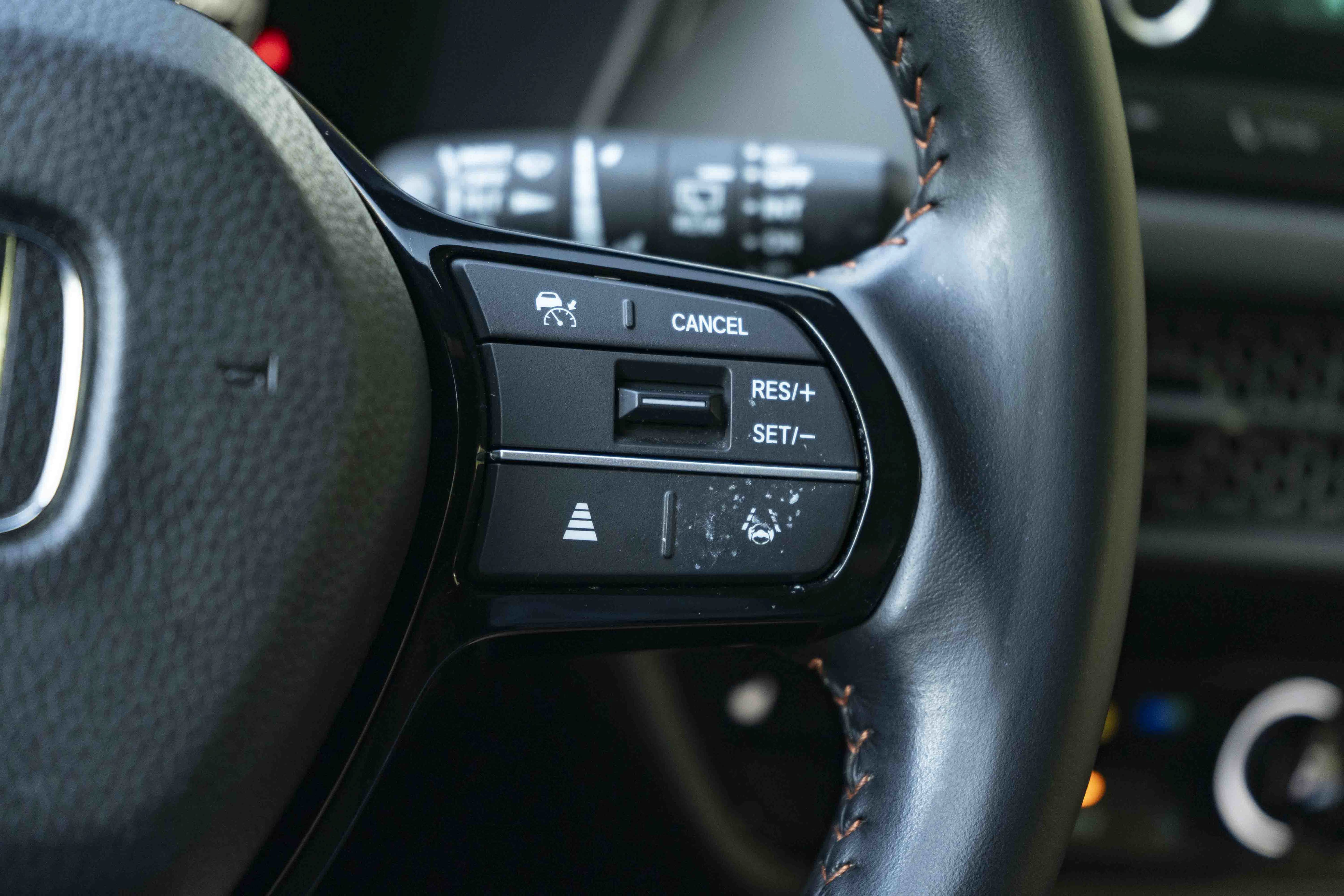 Certified 2025 Honda HR-V Sport image 21