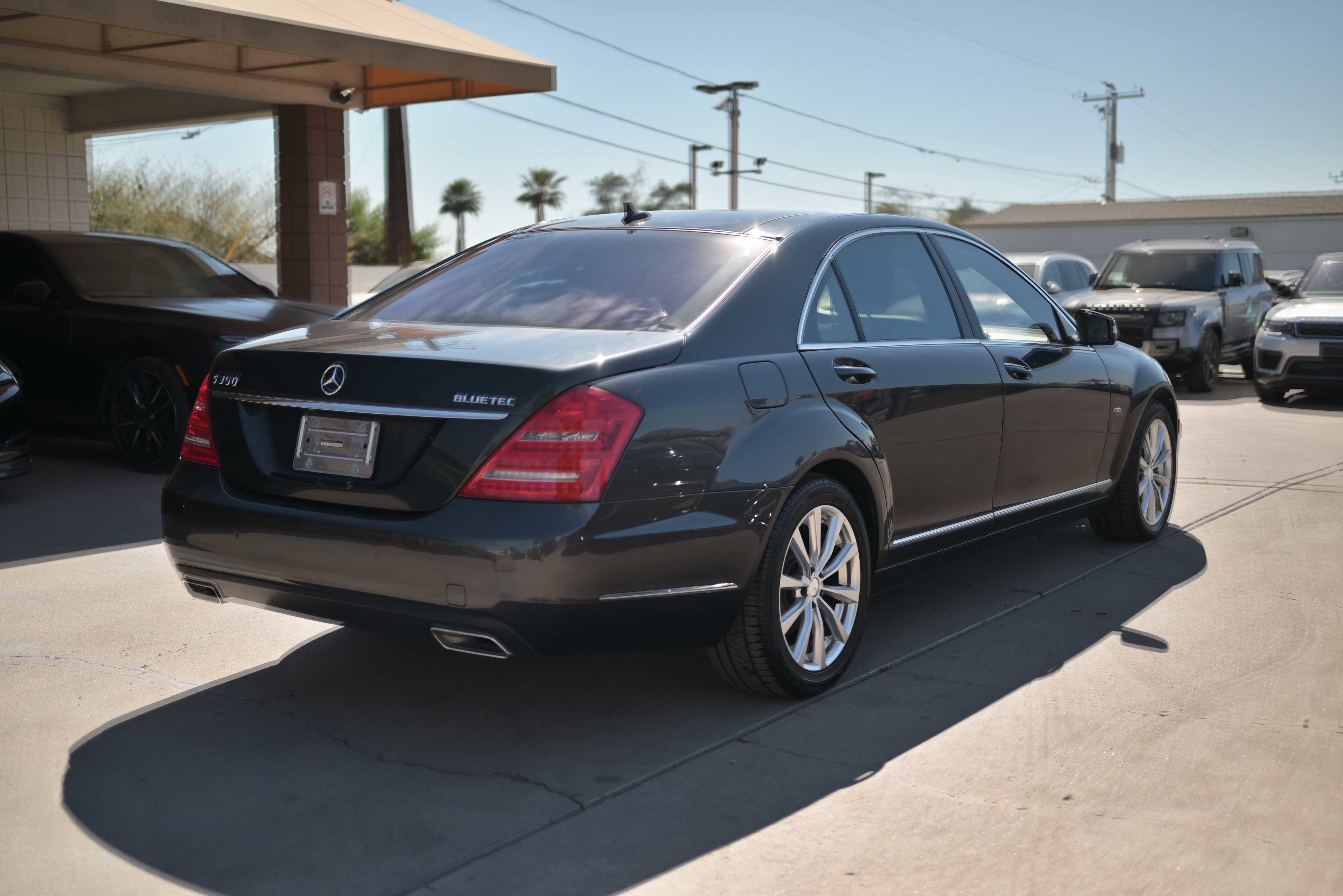 Used 2013 Mercedes-Benz S 350 BlueTEC 4MATIC image 4
