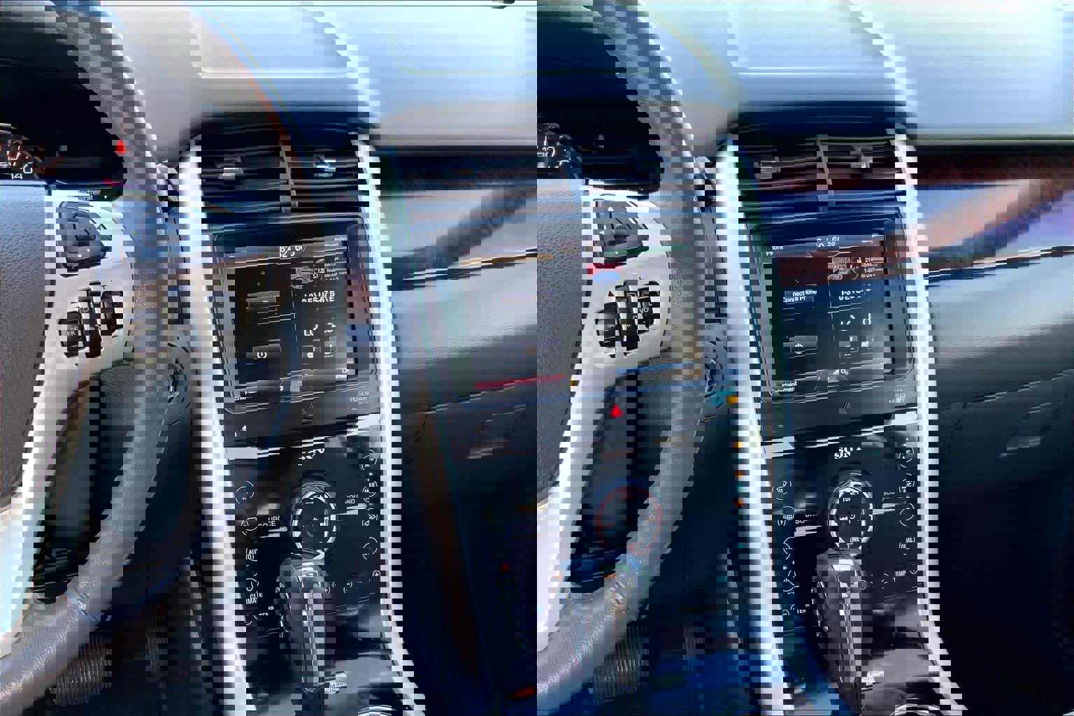 Used 2013 Ford Edge Limited image 7