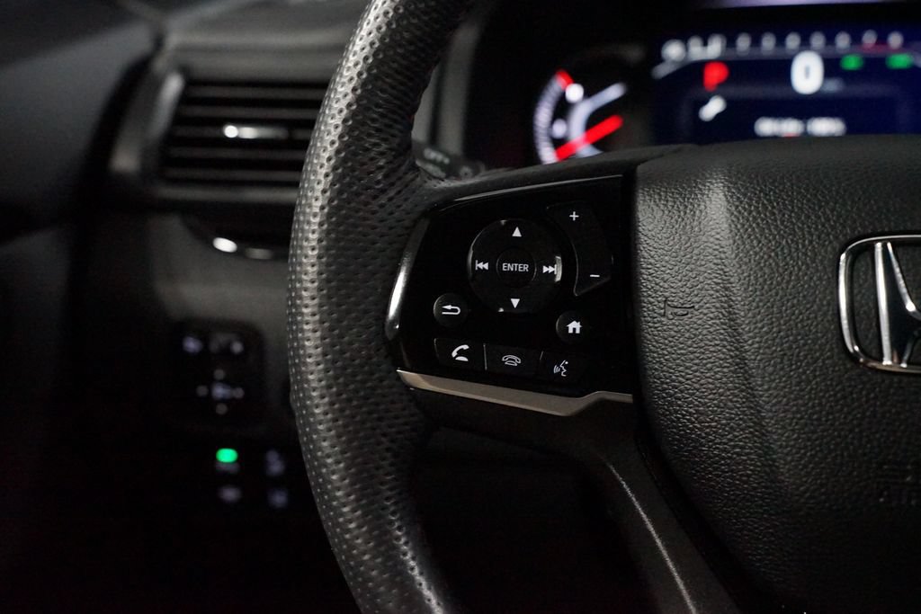 Used 2024 Honda Passport Black Edition image 14