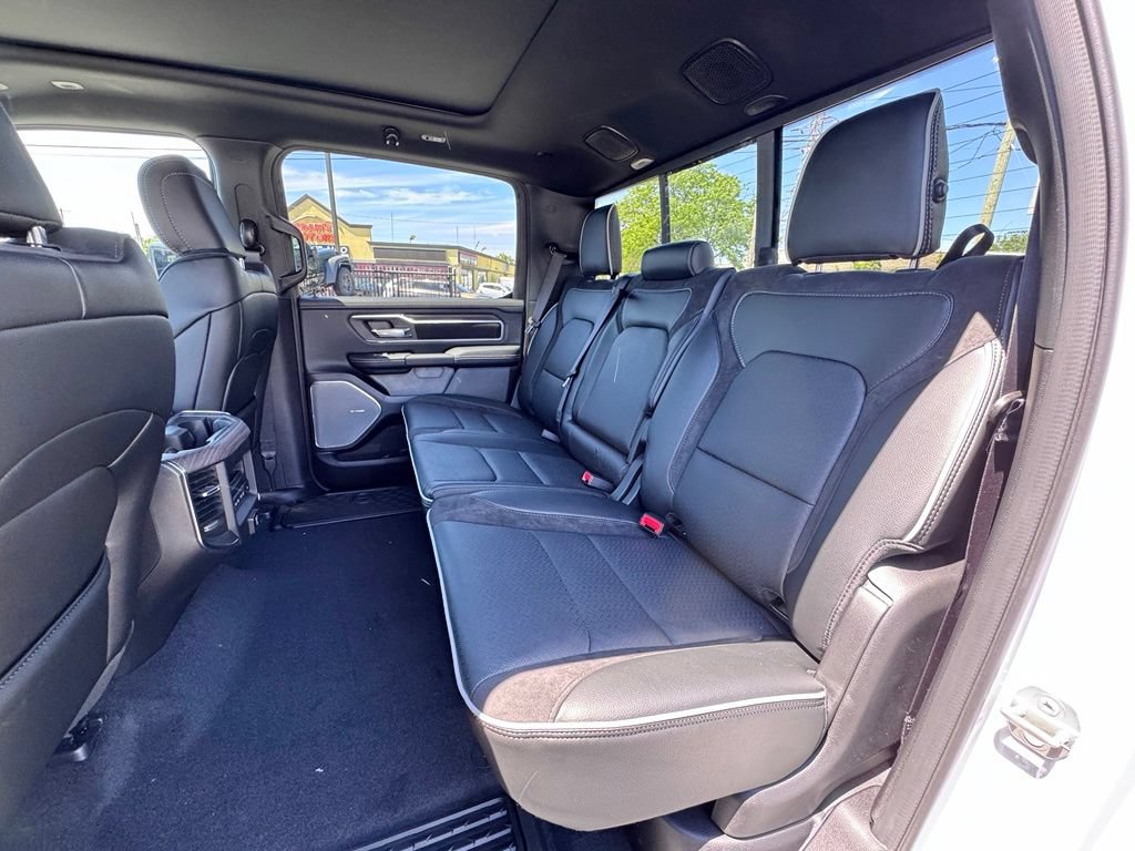 New 2026 RAM 1500 Laramie w/ Night Edition AWD/4WD image 17