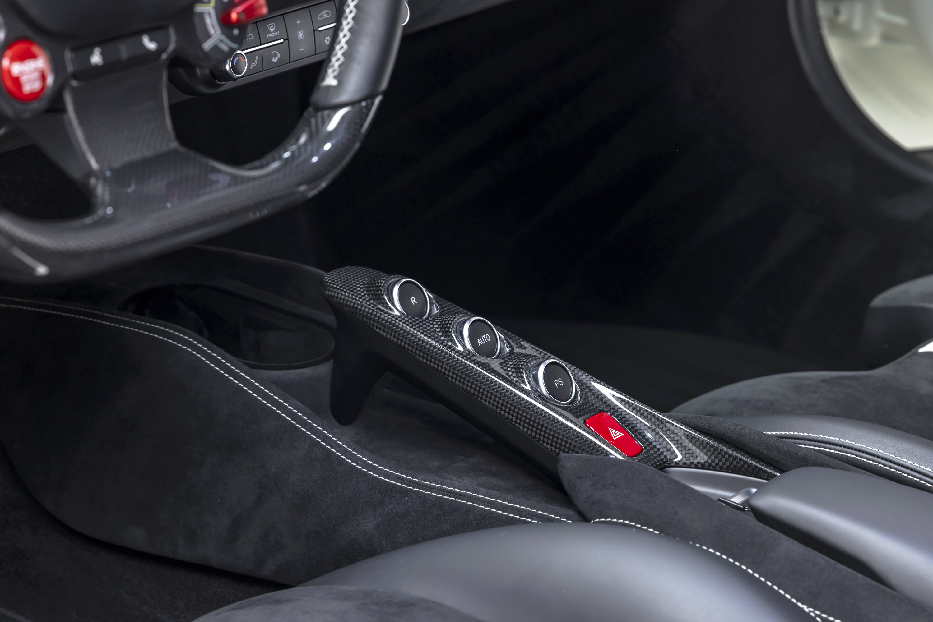 Certified 2022 Ferrari F8 Tributo RWD image 68