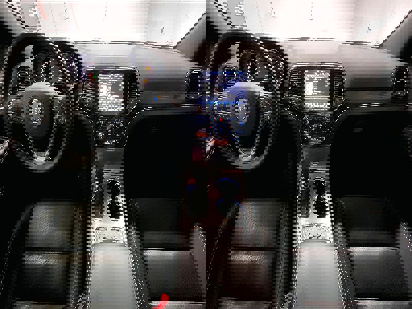 Used 2021 Jeep Grand Cherokee Limited w/ Quick Order Package 28K 80th image 15