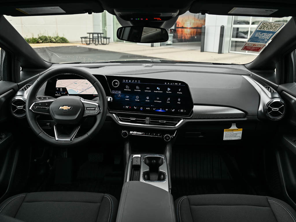 New 2026 Chevrolet Equinox EV LT w/ Comfort Package AWD/4WD image 11