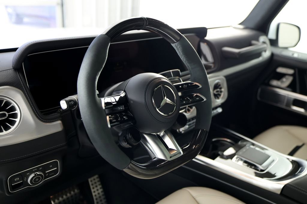 Used 2025 Mercedes-Benz G 63 AMG 4MATIC image 18