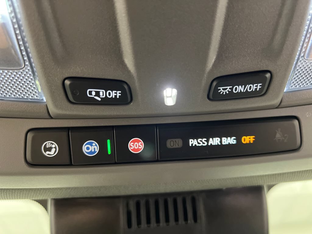 Used 2025 GMC Sierra 1500 SLT AWD/4WD image 58