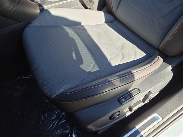 Used 2025 Volkswagen Jetta GLI Autobahn image 10