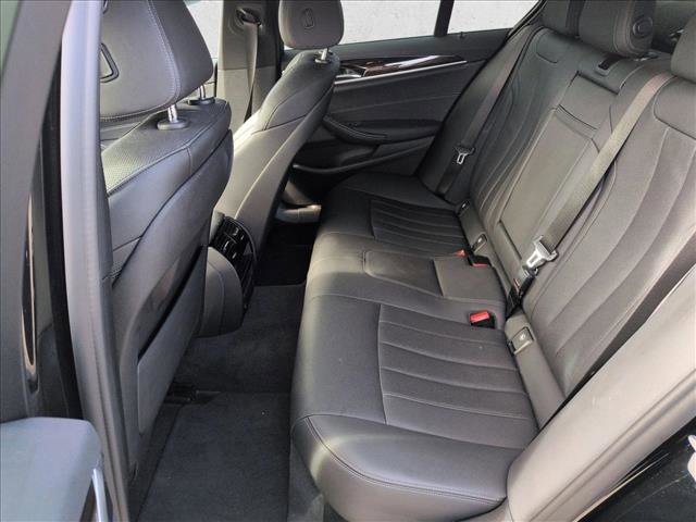 Used 2021 BMW 530e xDrive w/ Convenience Package image 20