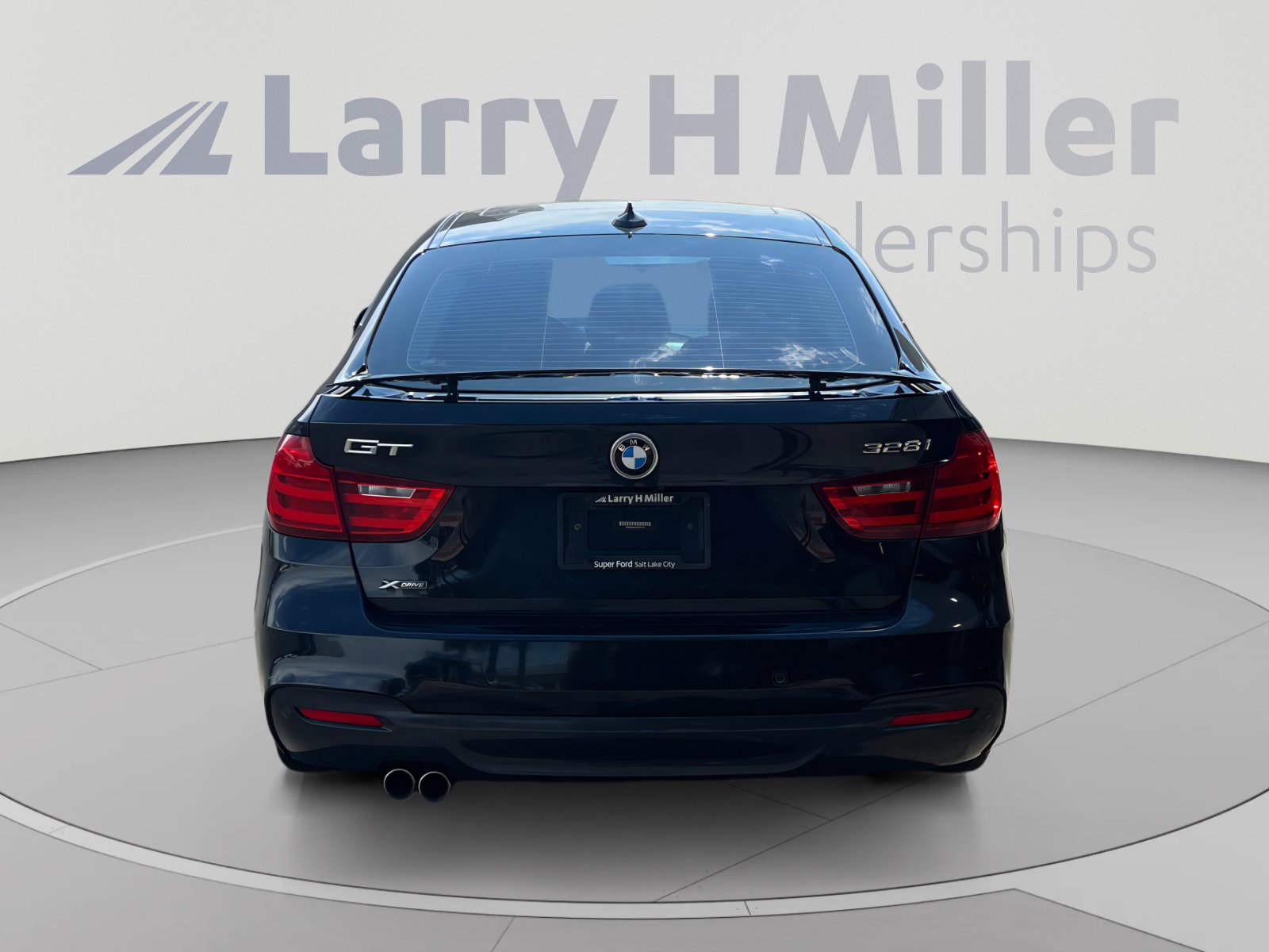 Used 2016 BMW 328i Gran Turismo xDrive AWD/4WD image 4
