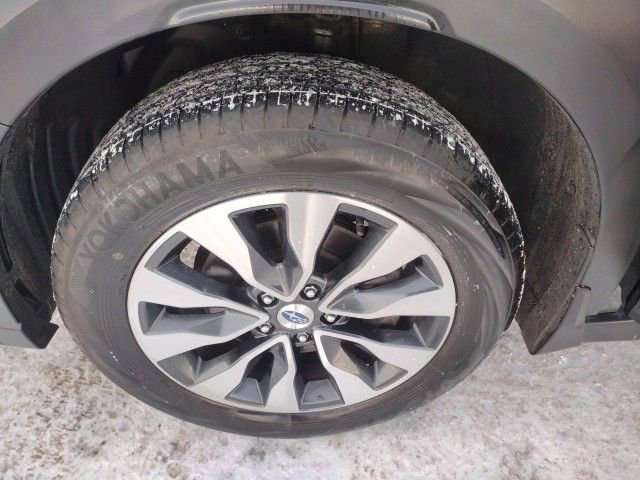 Used 2023 Subaru Outback Limited image 30